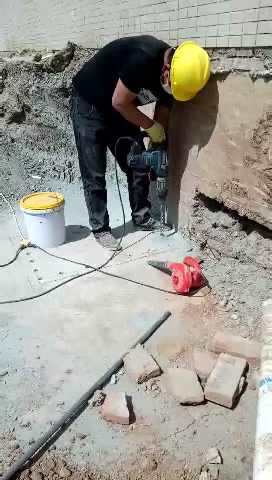 克孜勒苏柯尔克孜新旧混凝土植筋连接加固